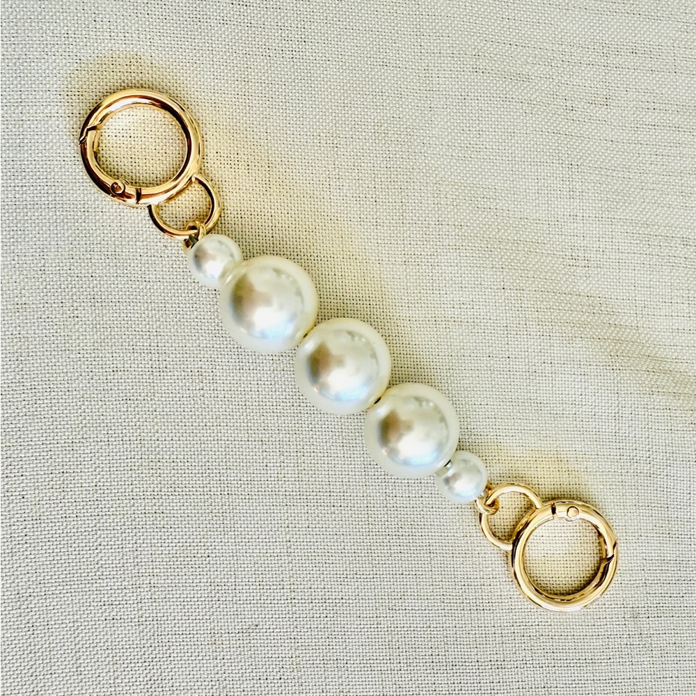 NEW Pearl Charm/Keychain/Bag Chain Extender